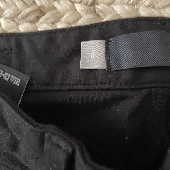 Vince Jeans - Picture 2 of 3